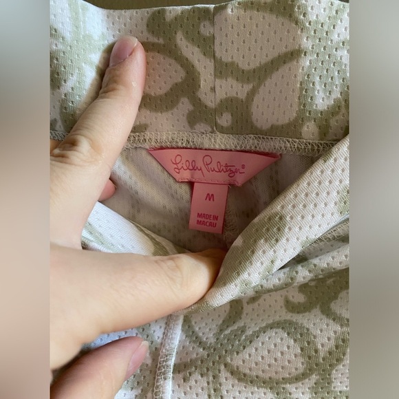 Lilly Pulitzer Tennis Shorts Size Medium - Picture 3 of 4